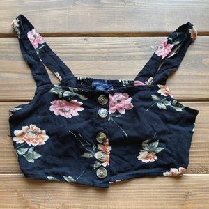 American Eagle crop top